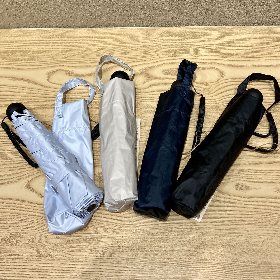 遮熱性のある　折りたたみ傘