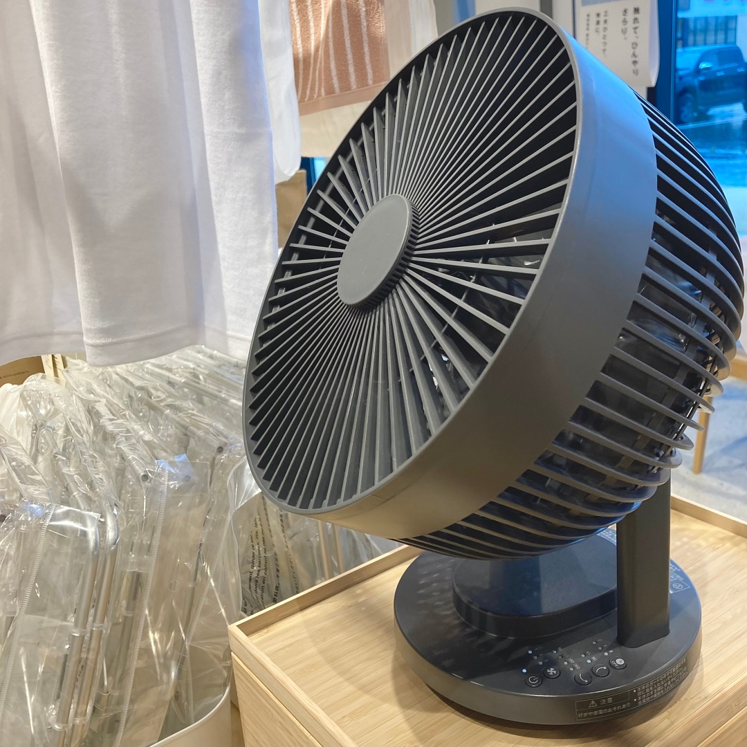 無印良品の「３６０度首振り機能付きサーキュレーター」
