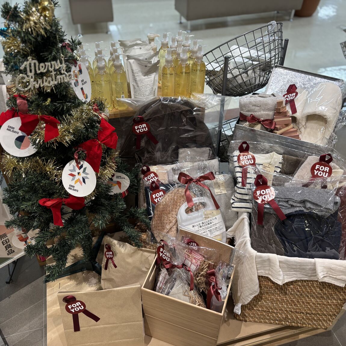 【具志川メインシティ】クリスマスギフトはお決まりですか？