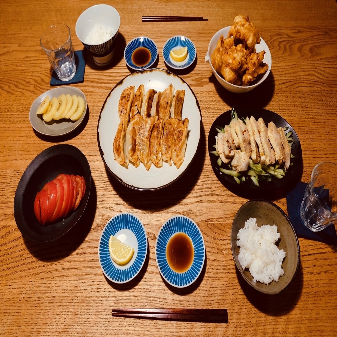 キービジュアル画像：器を楽しむ暮らし