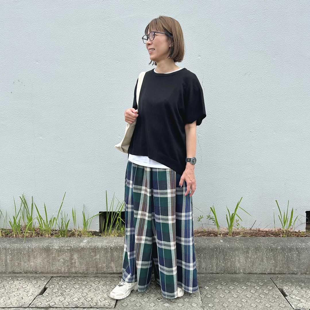女性の全身姿