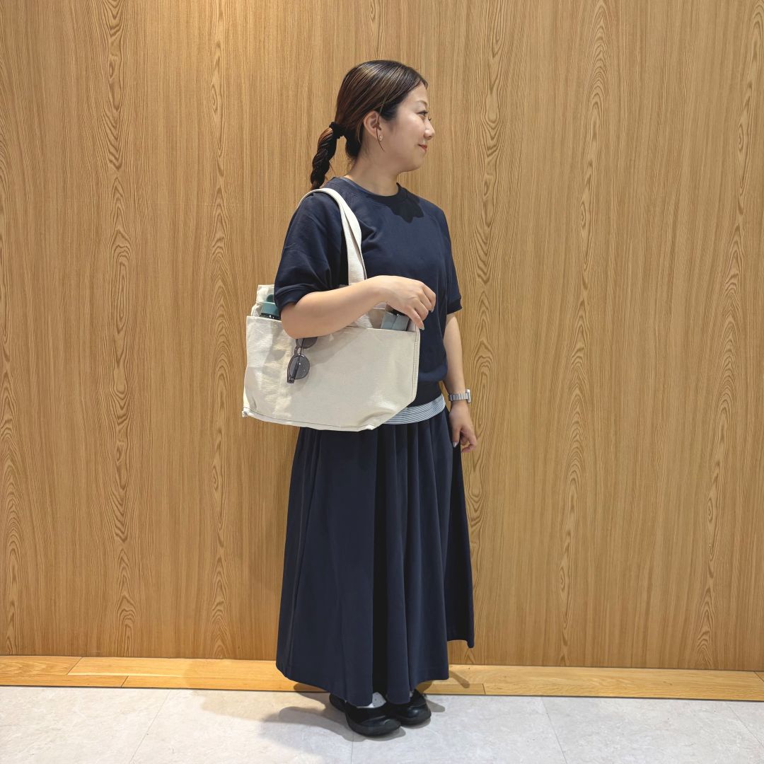 スウェット女性