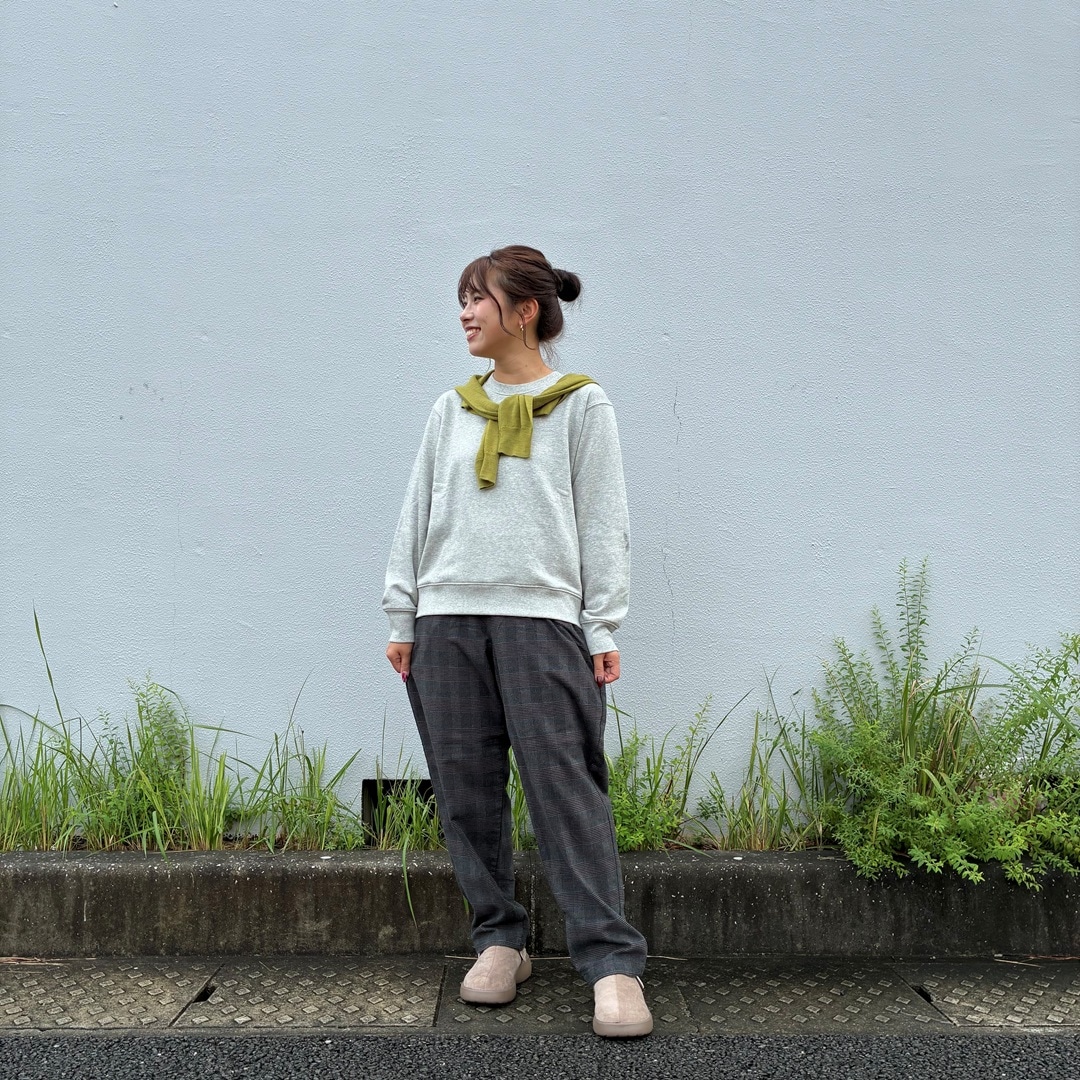 女性の全身写真