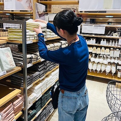 【イオン豊川開運通】商品が並び始めました。