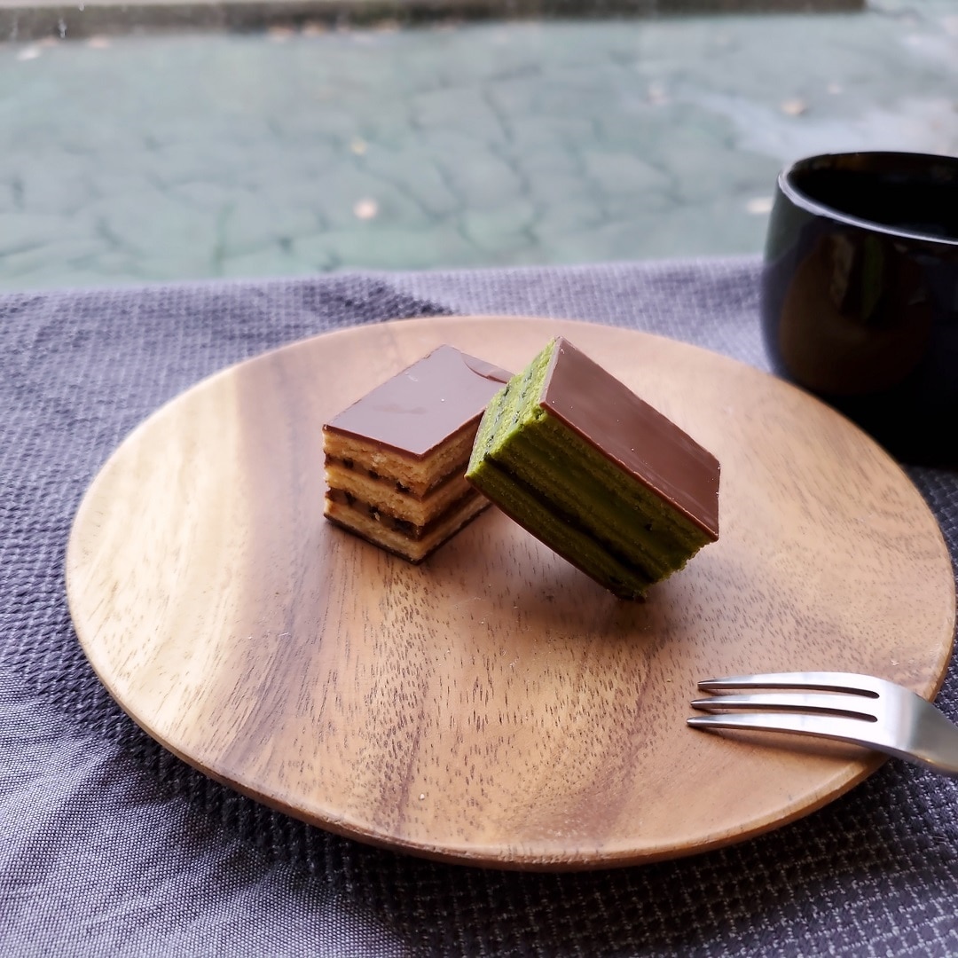 【イオンモール秋田】世界のお菓子　オペラケーキ