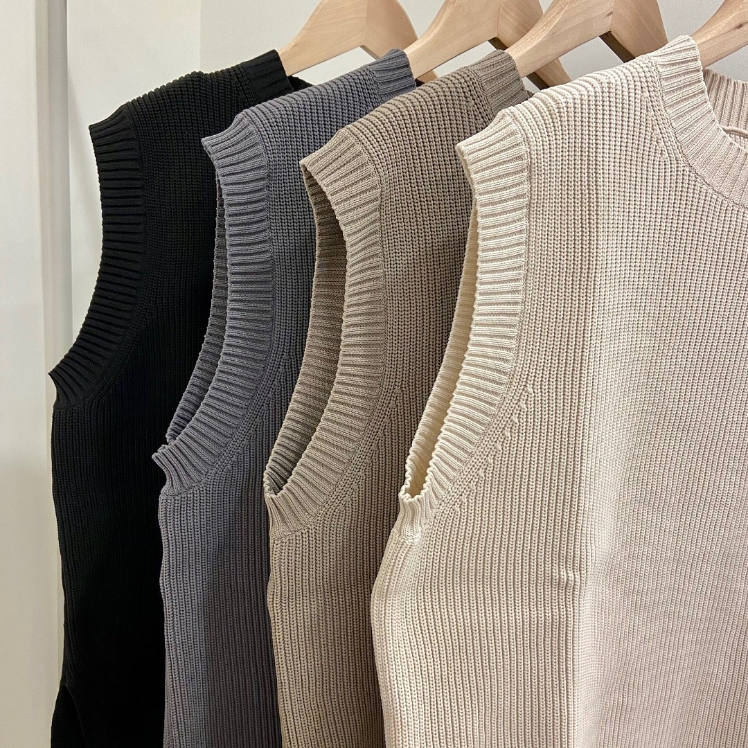 【CoCoLo長岡】軽くて型崩れしにくいニットベスト