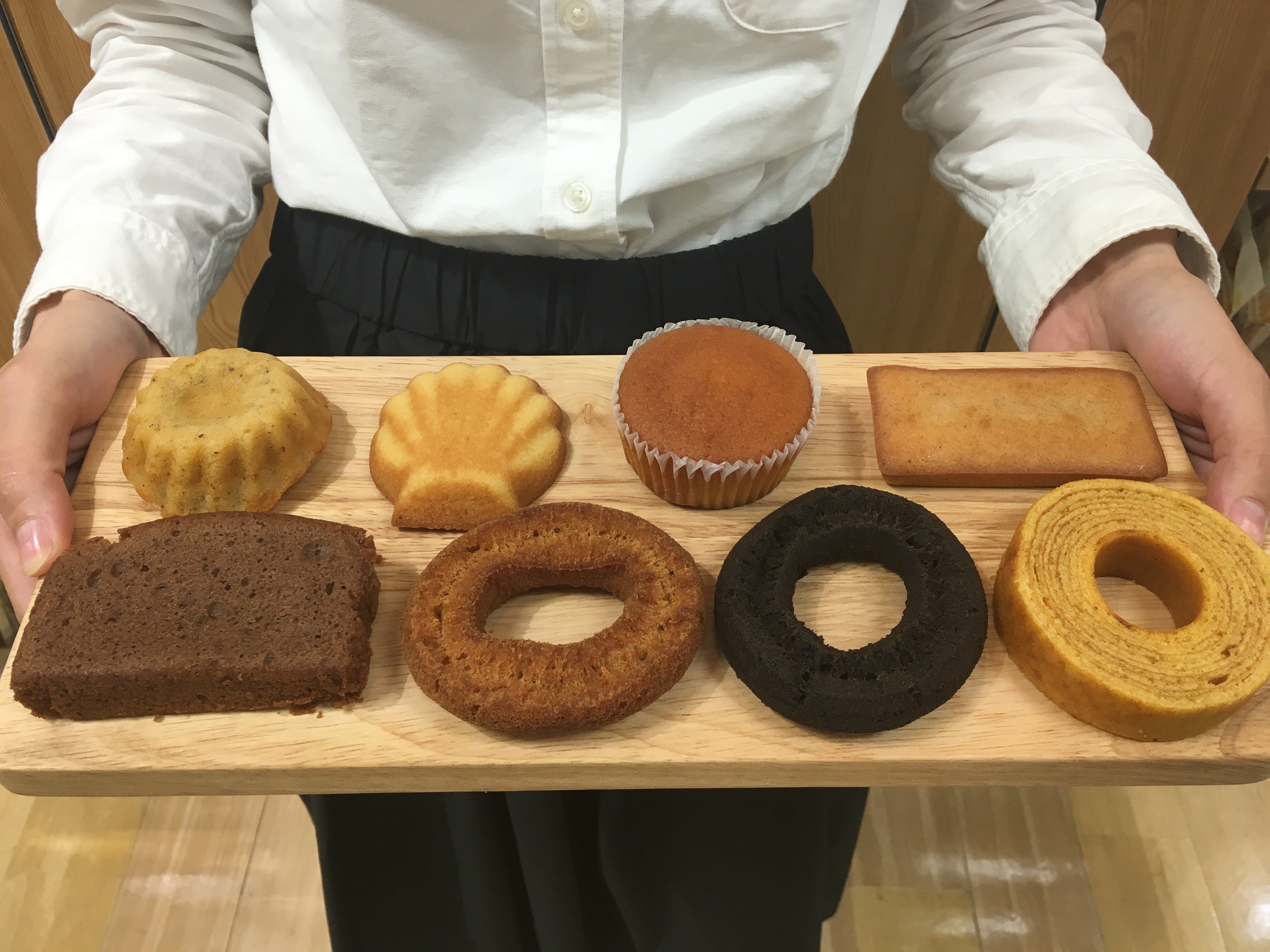 キービジュアル画像：ほんの少し意識するお菓子の登場！