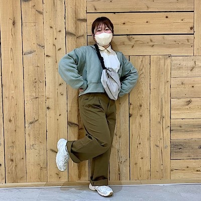 【アミコ東館】　身長150cm