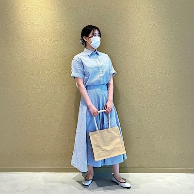 【アミコ東館】　身長162cm