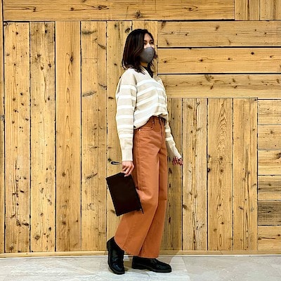 【アミコ東館】　身長162cm