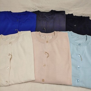 【アミコ東館】春色のカーディガン