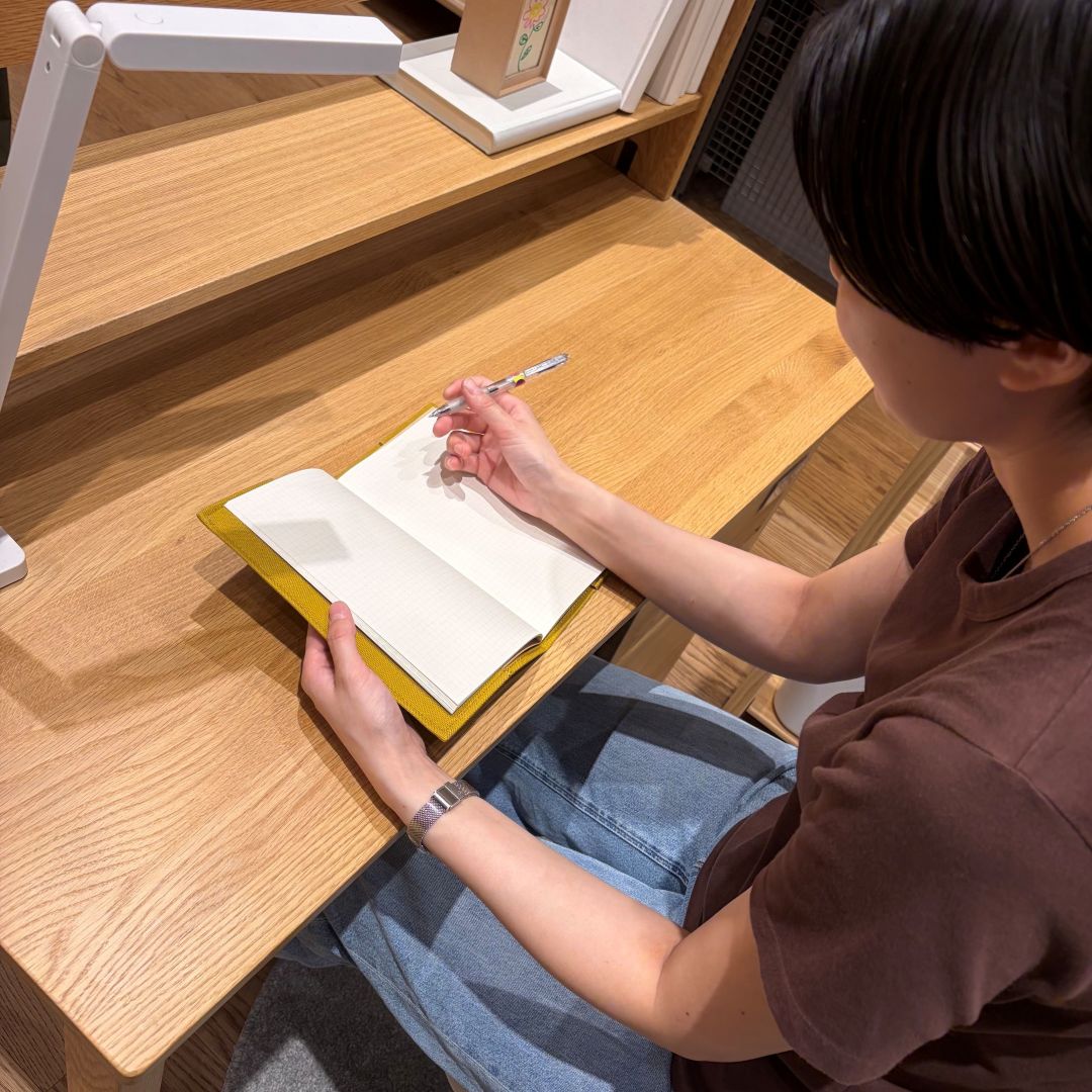 【イオンモール新潟亀田インター】読書の秋。帆布ケースの紹介。