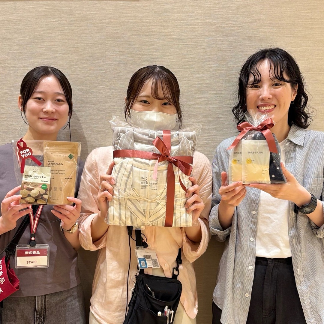 【イオンモール新潟亀田インター】敬老の日、ありがとうを贈る。 