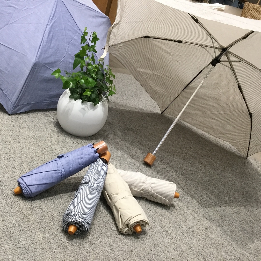 キービジュアル画像：母の日におすすめの日傘｜スタッフのおすすめ
