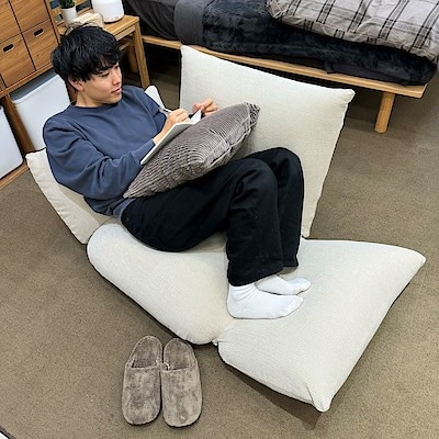 【ゆめタウン出雲】リクライニングで自由自在のくつろぎ方を。