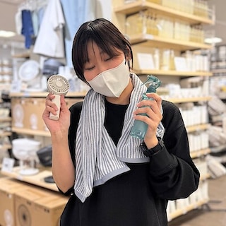 【ラブラ万代】ハンディファン&ひんやりミスト　いつでもひんやり快適に