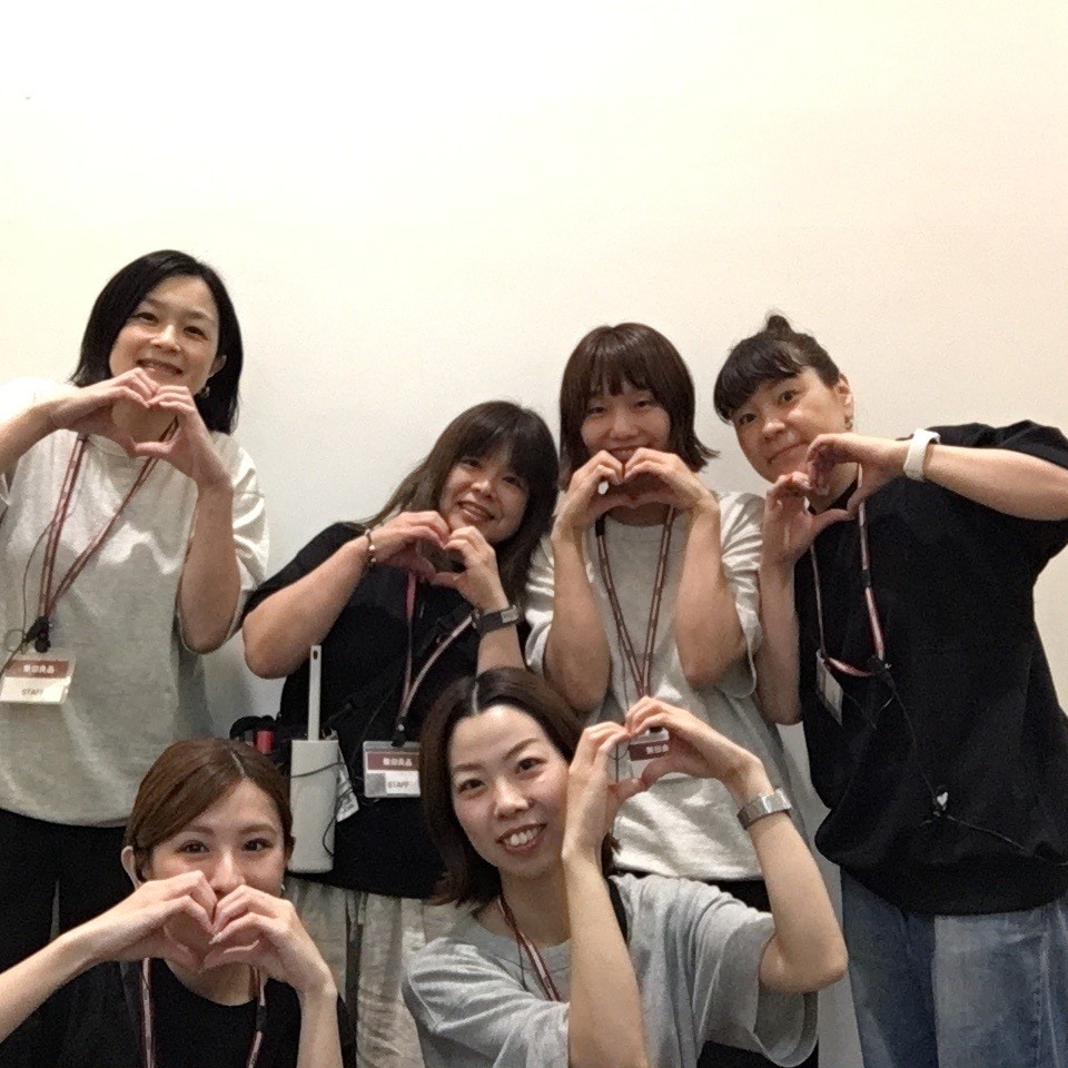 6人
