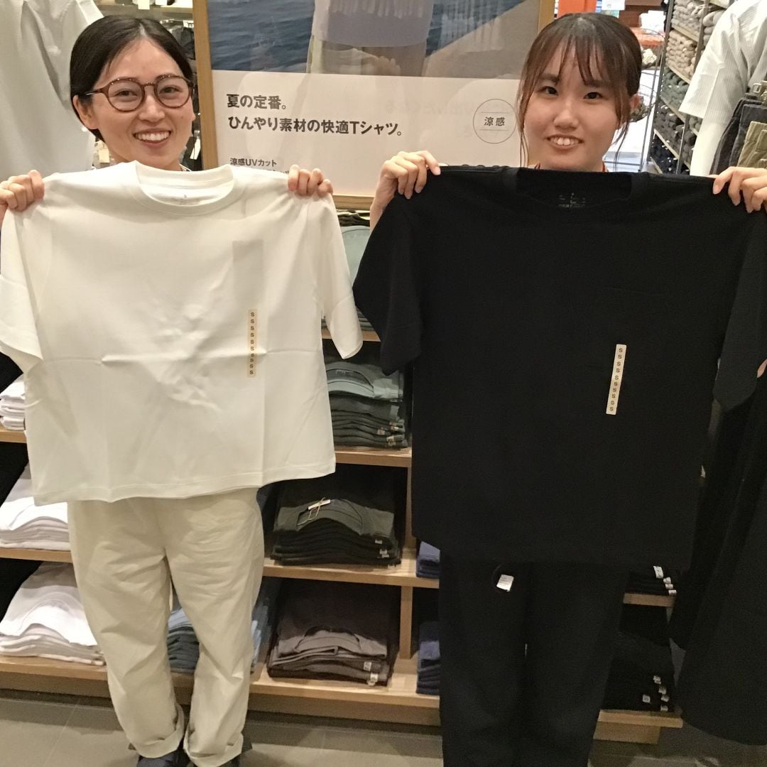 二人でTシャツ