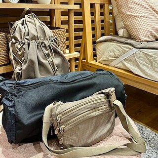 【マルナカスーパーセンター徳島】  素材から選ぶリュック。無印良品のリップストップ