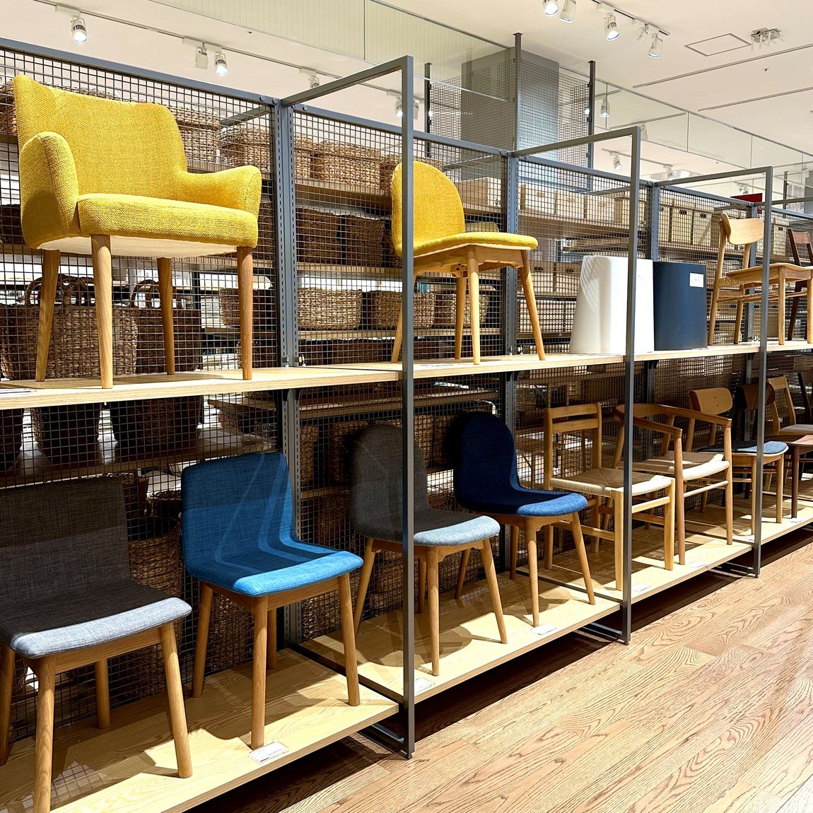 ゆめタウン三豊】お気に入りの座りごこちを見つけませんか？｜ 無印良品