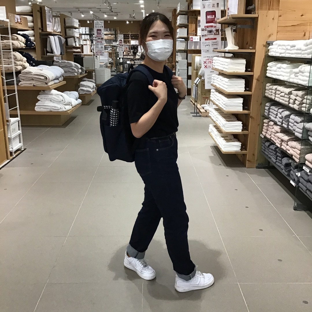 【無印良品】MUJI 肩の負担を軽くする　撥水　上から開くリュックサック　黒