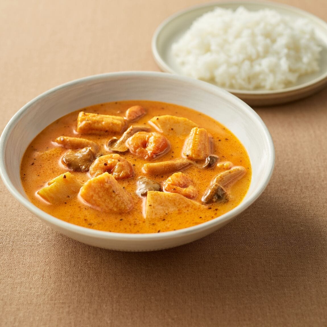 【コープさっぽろルーシー】北海道限定！スープカレー先行発売のお知らせ_V1qtZy