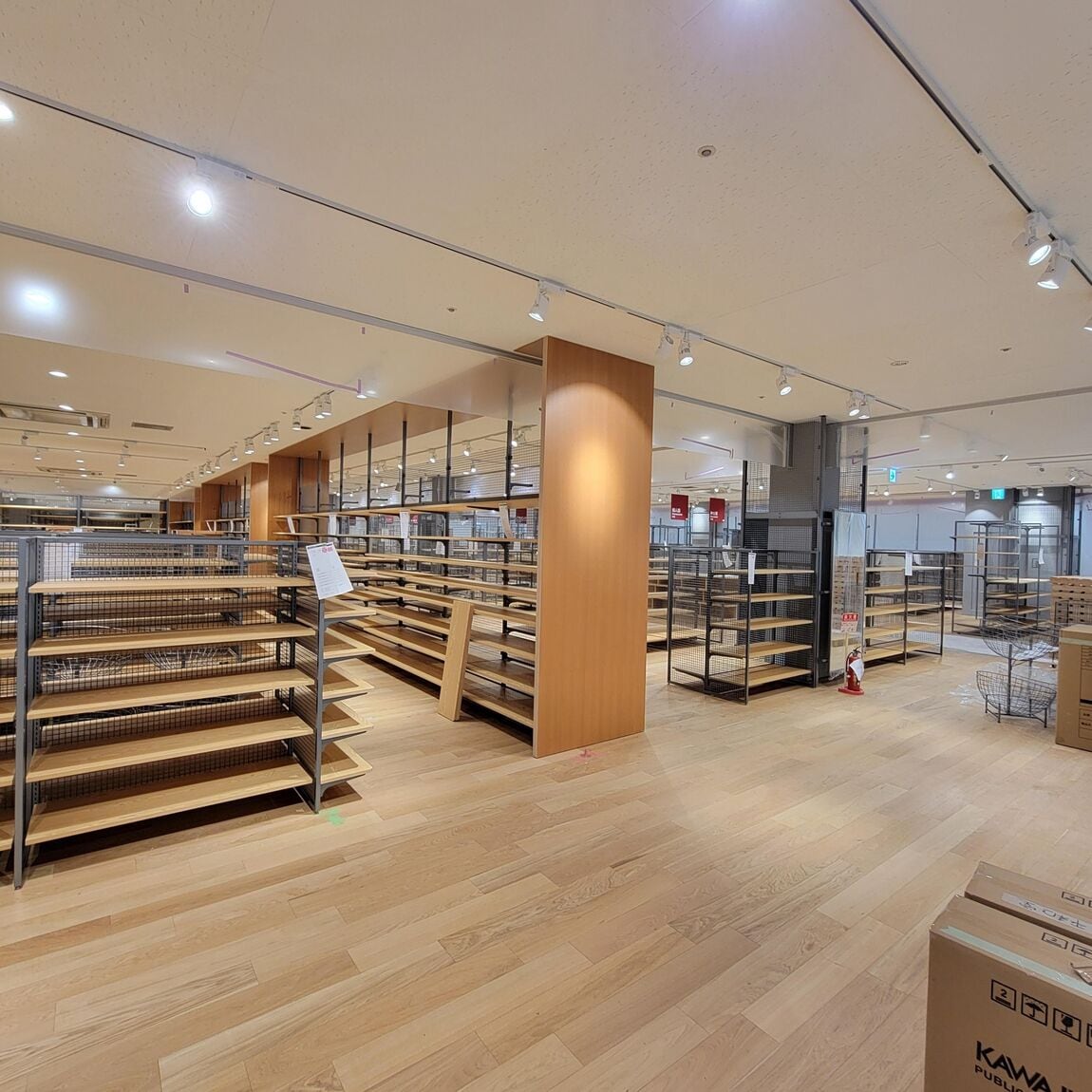 化粧品売り場