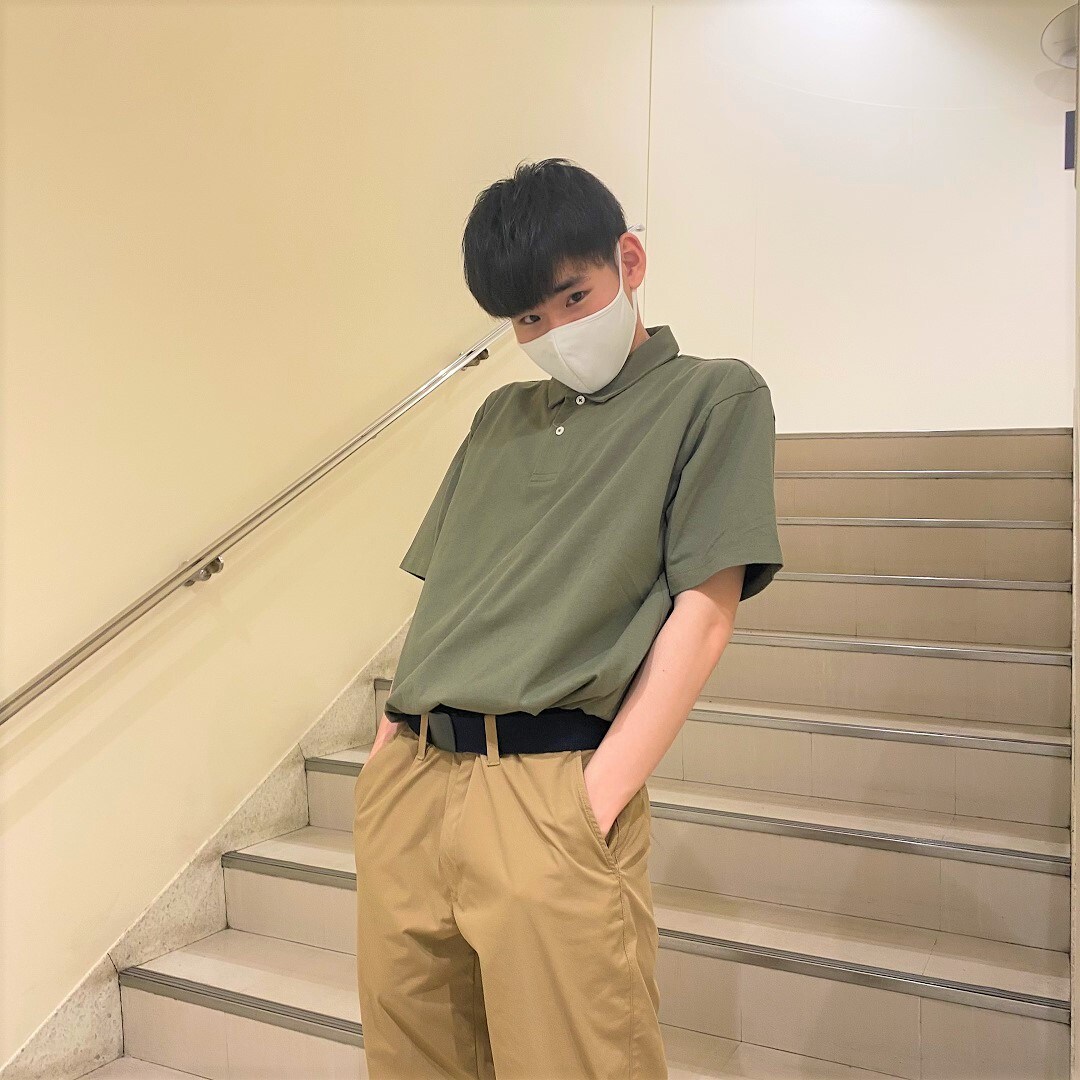 045375ポロ