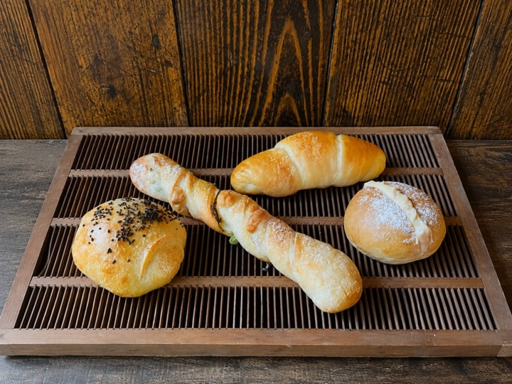 チェットベーカリー おもや
