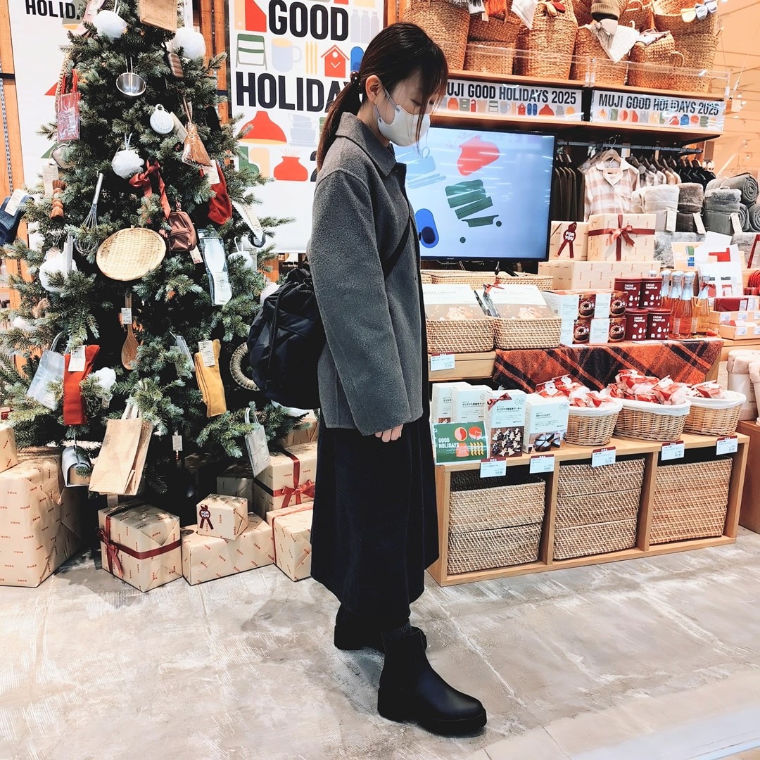 046867_20251129_01_02