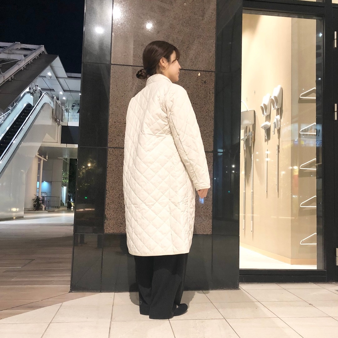 女性の写真