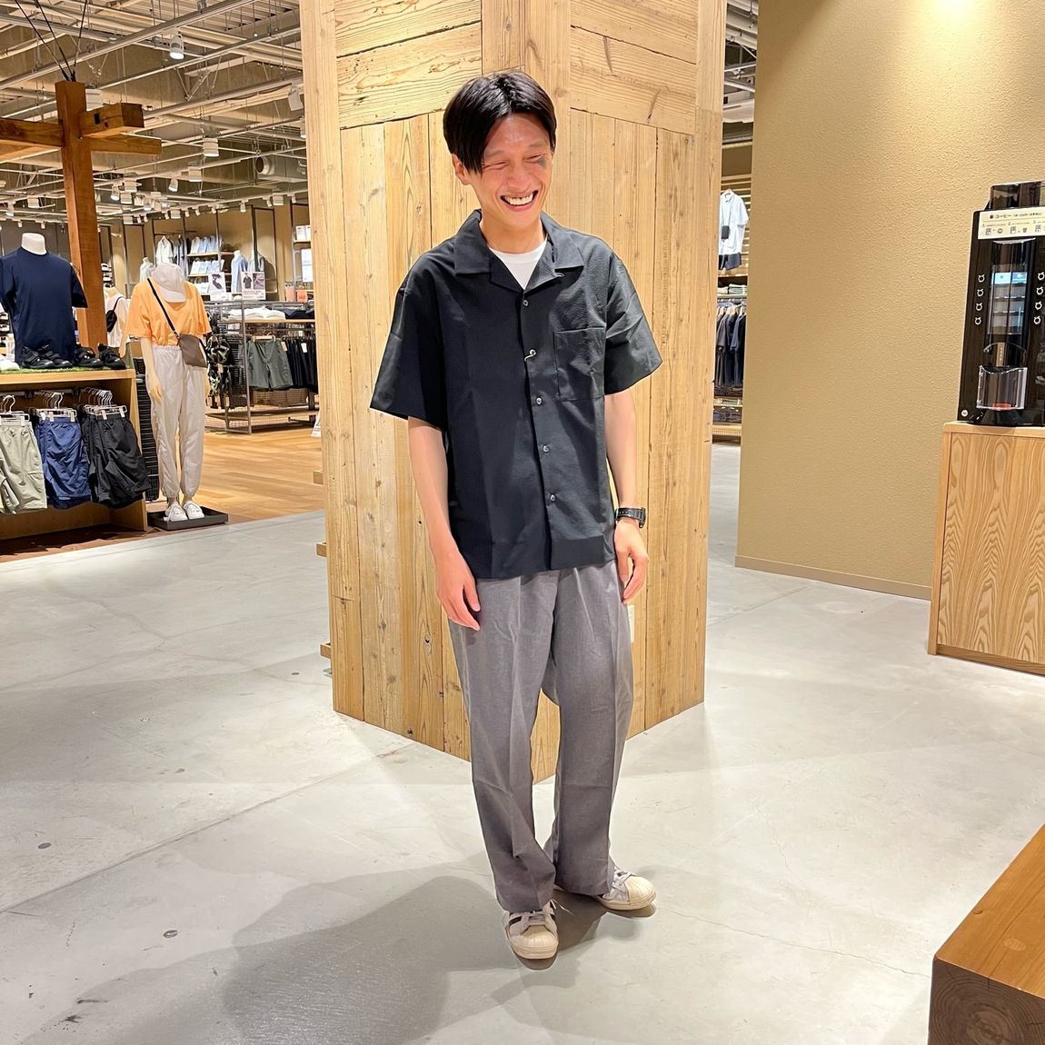 ②