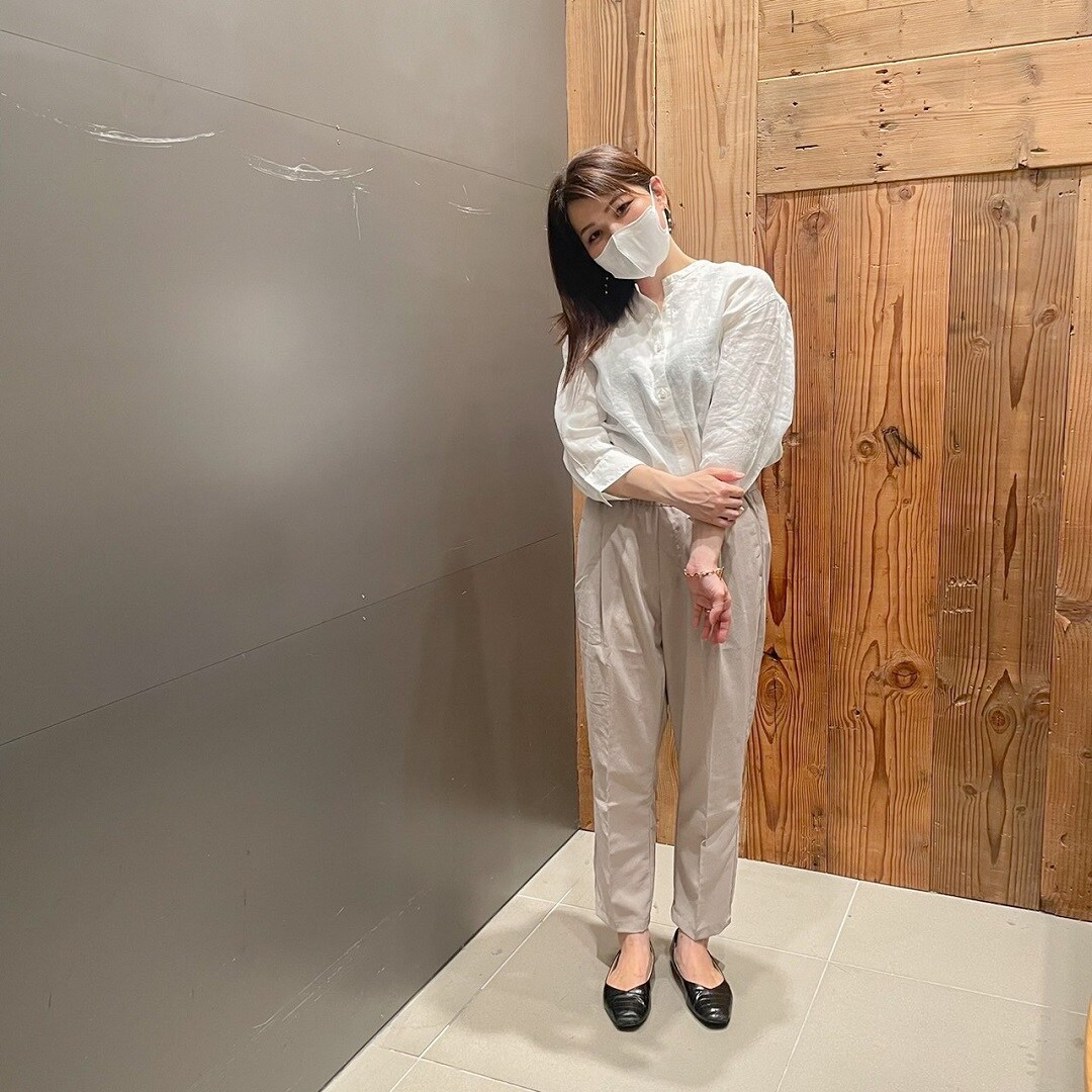 スタッフ女性②