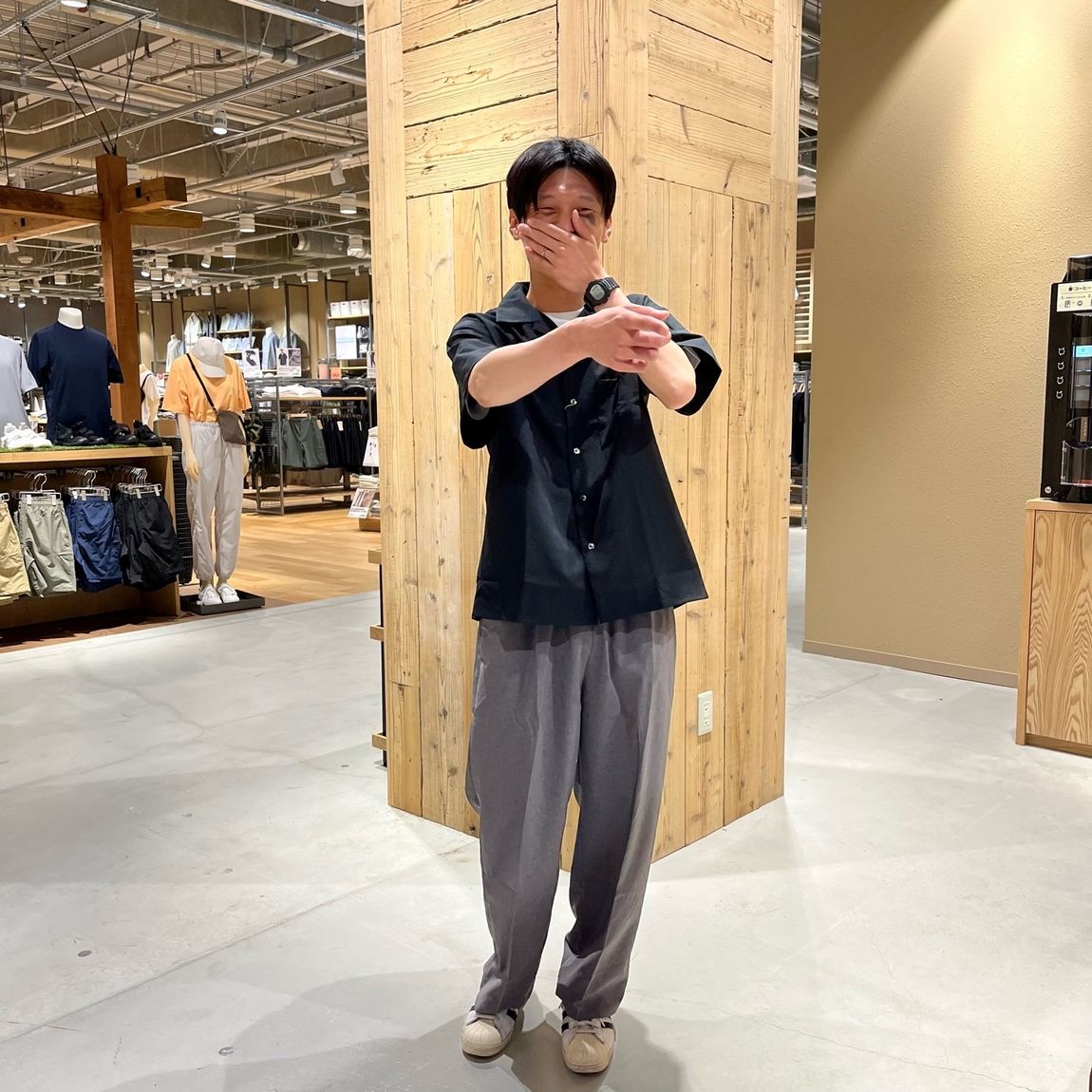 ③