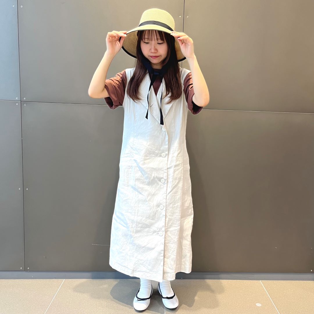 ブラウン