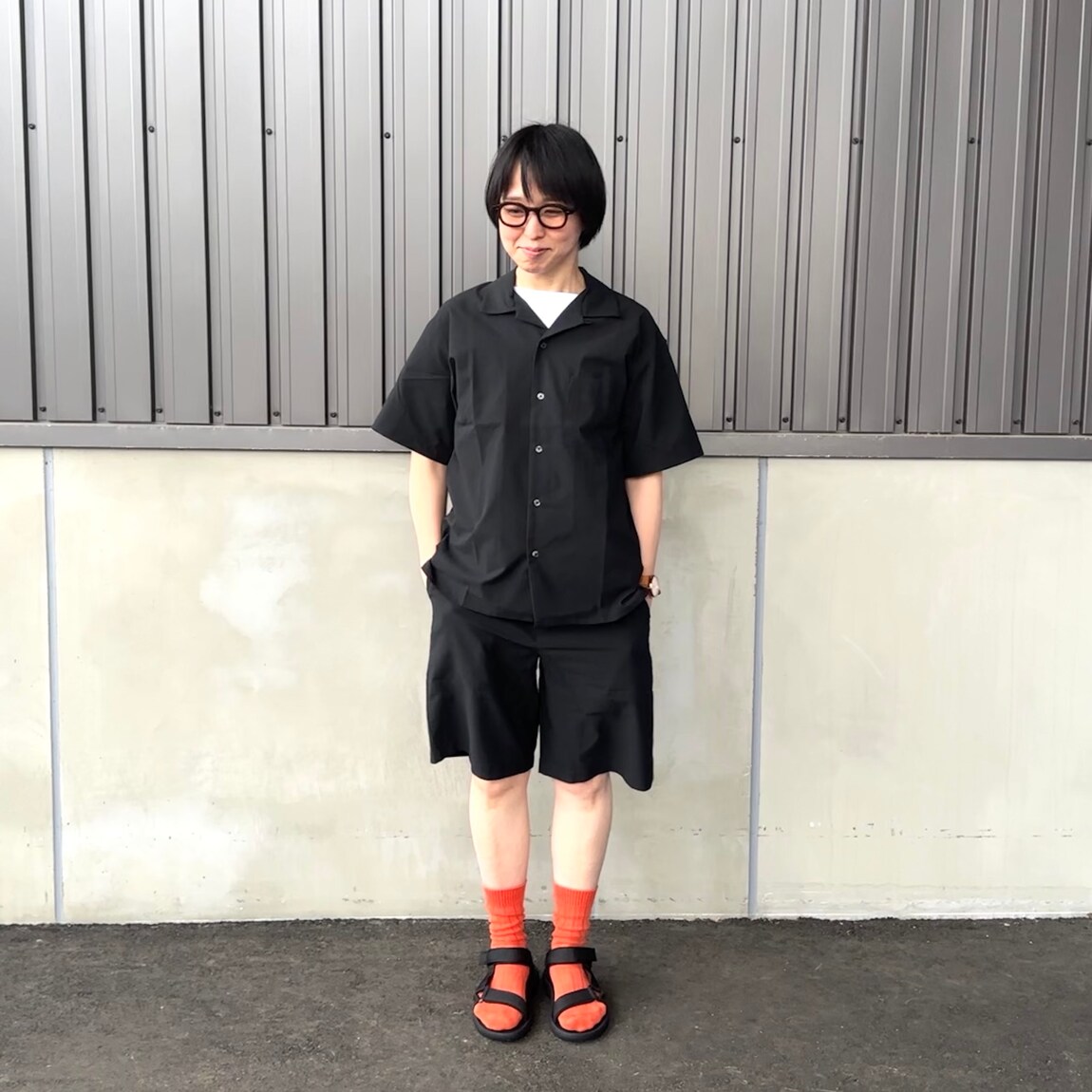 うつむき