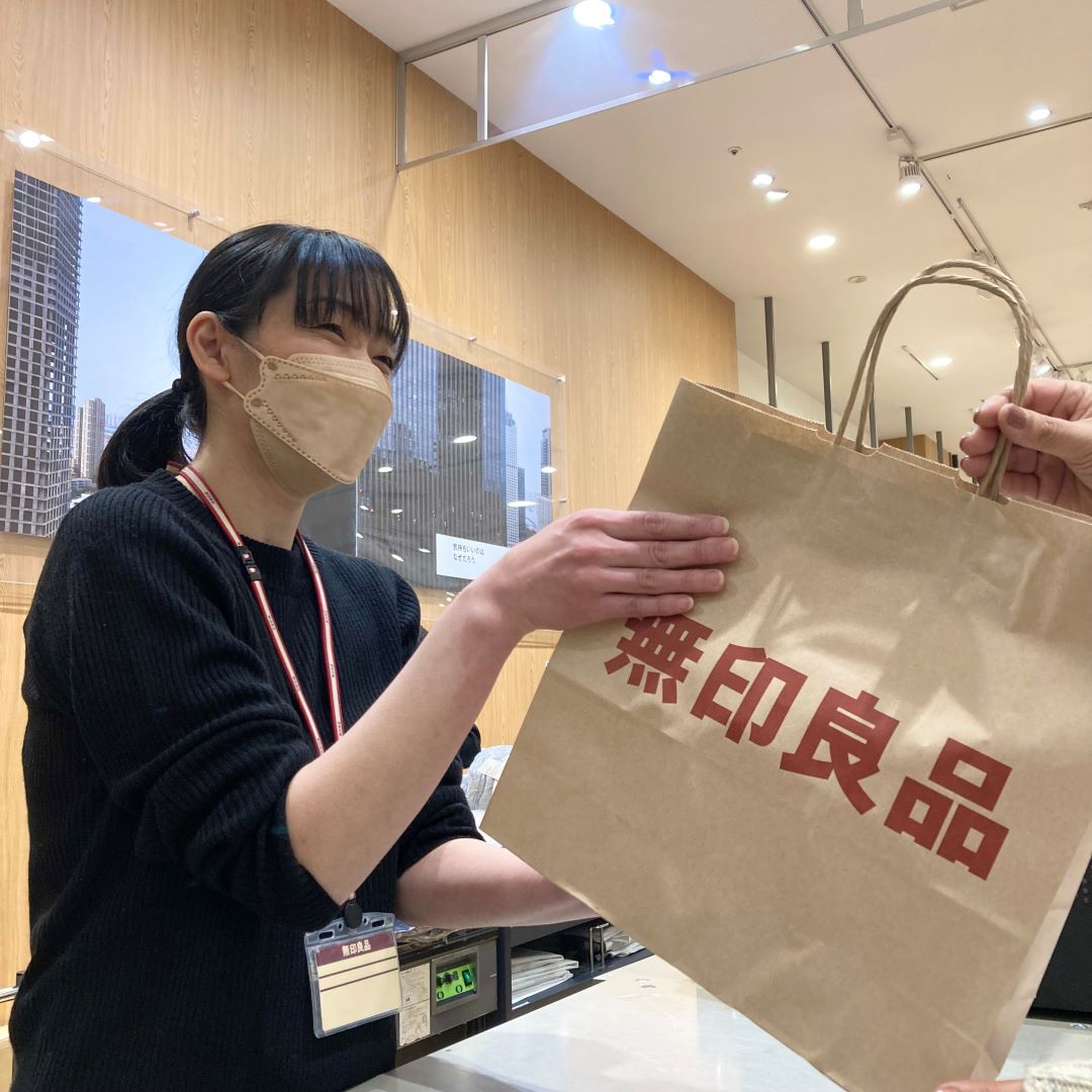 ②