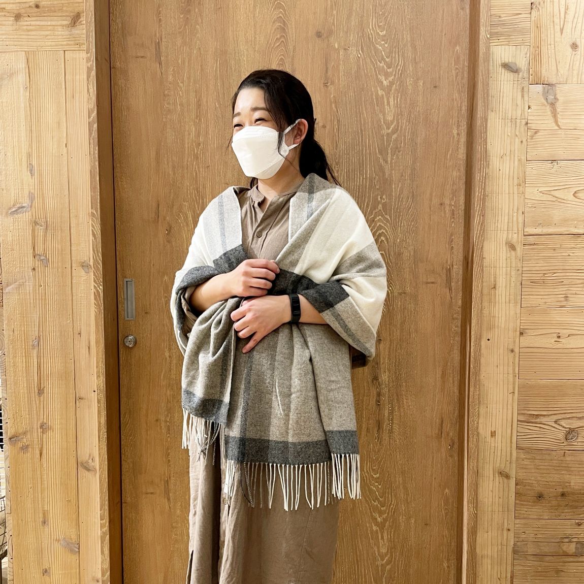 【イトーヨーカドー弘前】膝掛けにもなる大判ストール
