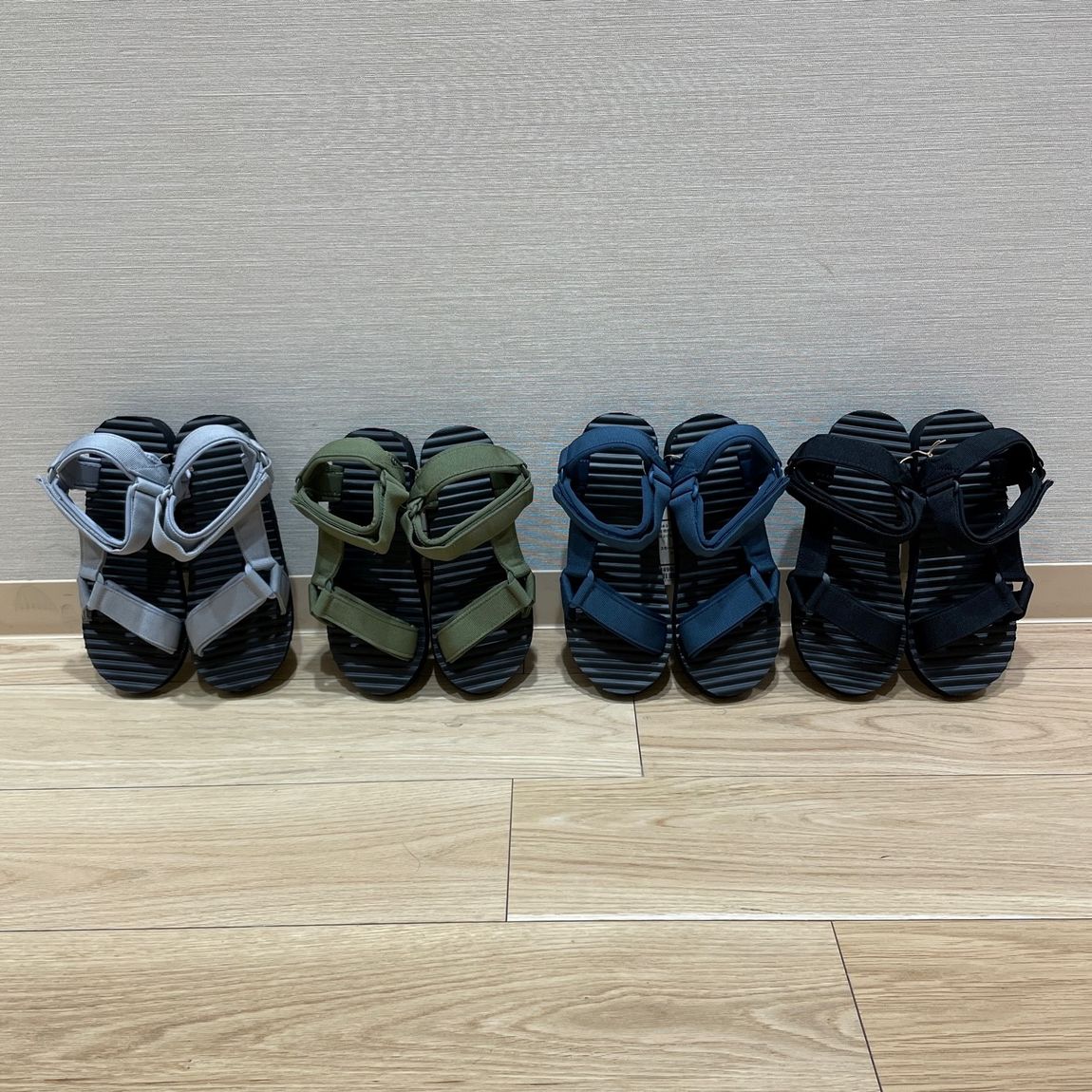 【イトーヨーカドー弘前】テープベルトサンダル