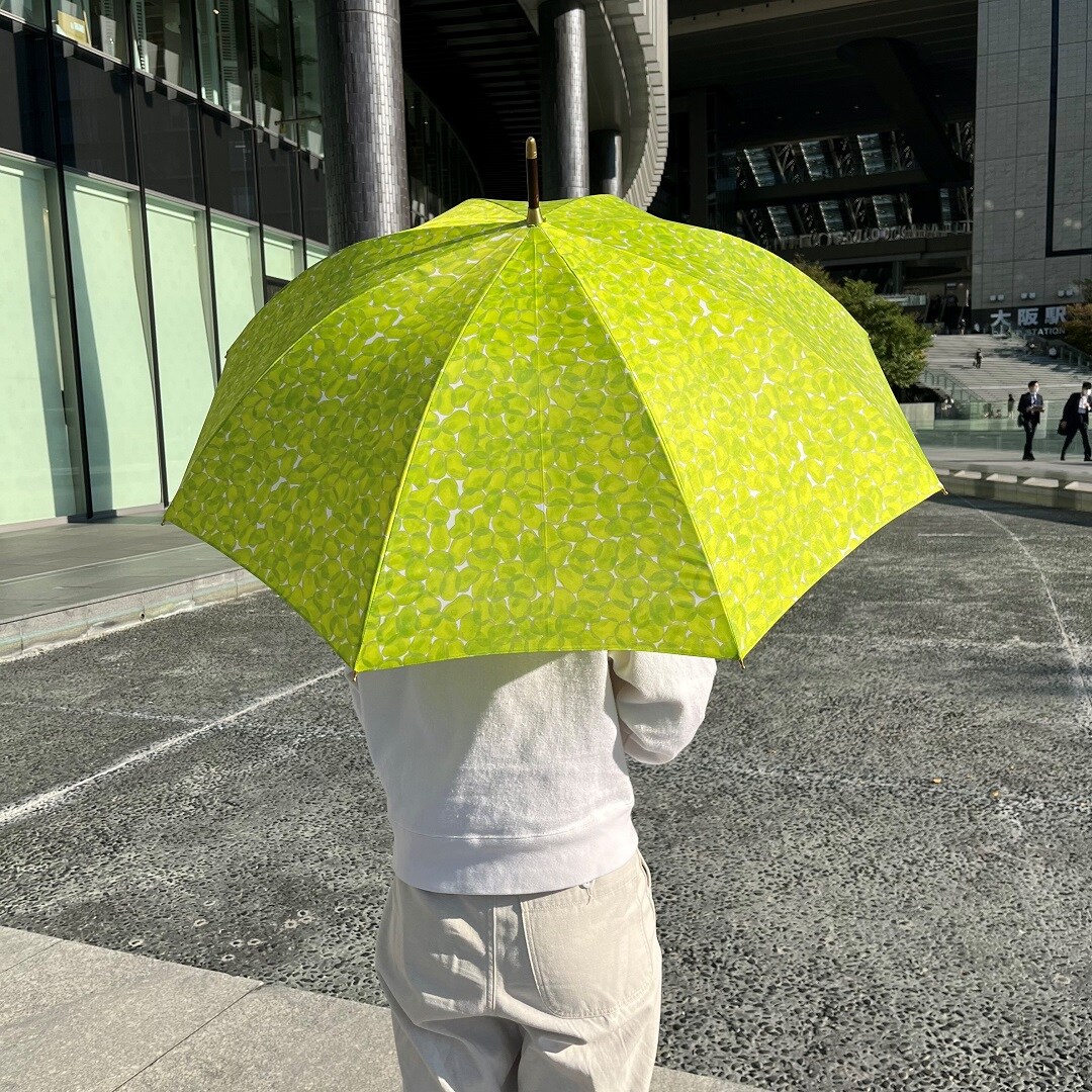 アパレル