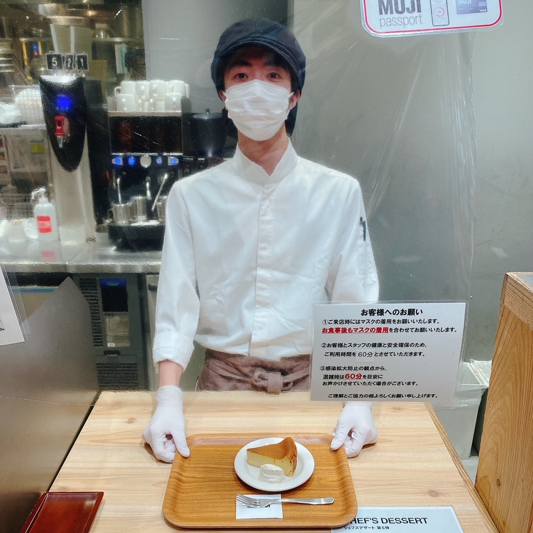 【Cafe&MealMUJI上野マルイ】ホールスタッフ
