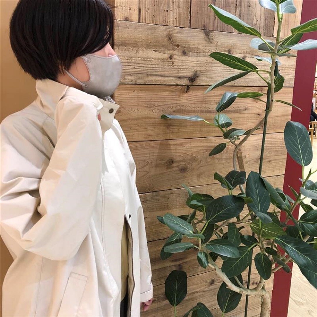 襟元アップ画像