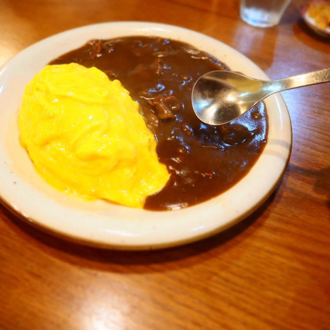 オムカレー