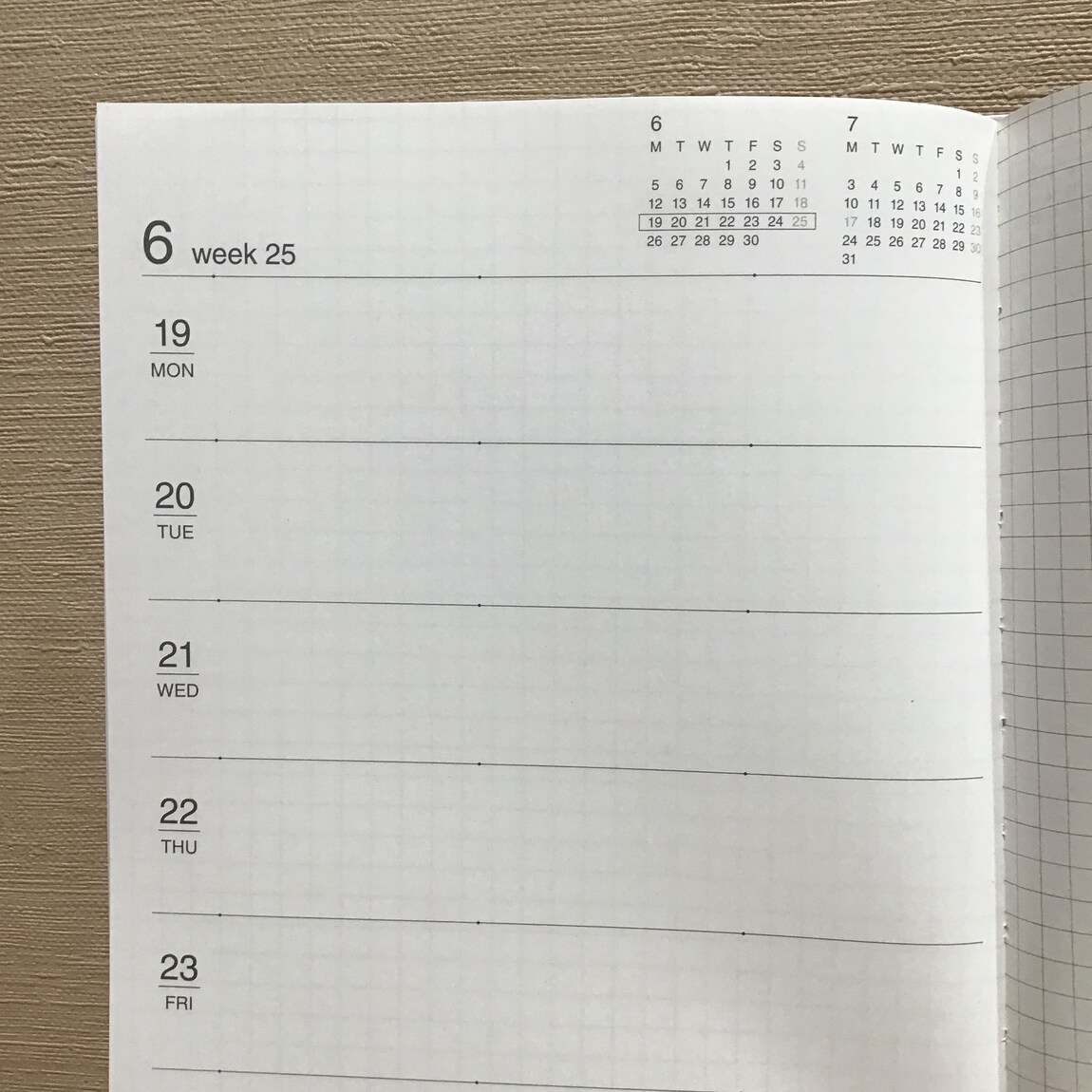 【ミーナ天神】あなただけの特別なスケジュール帳