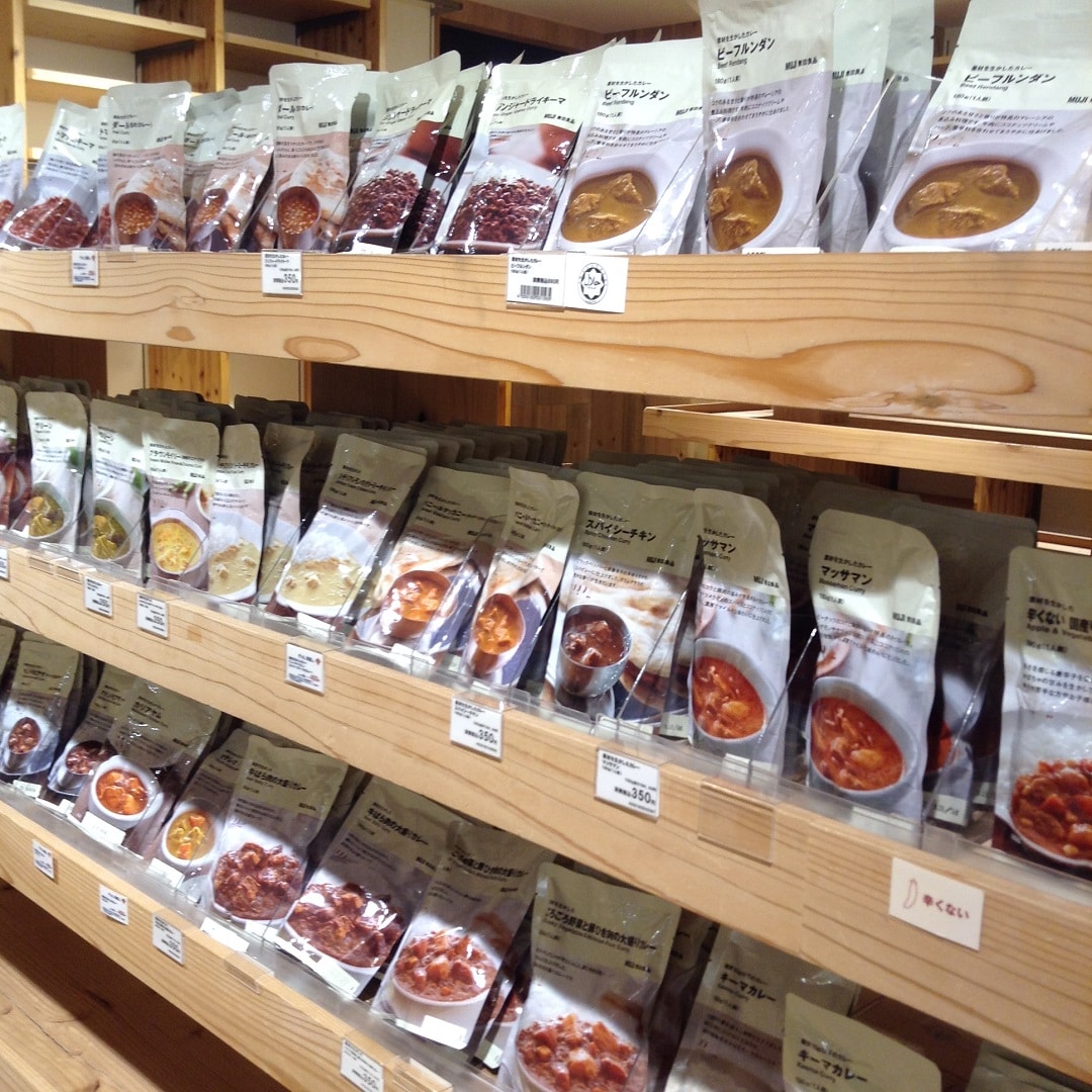 カレー売場