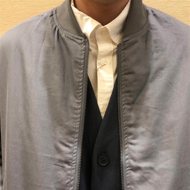上アップ