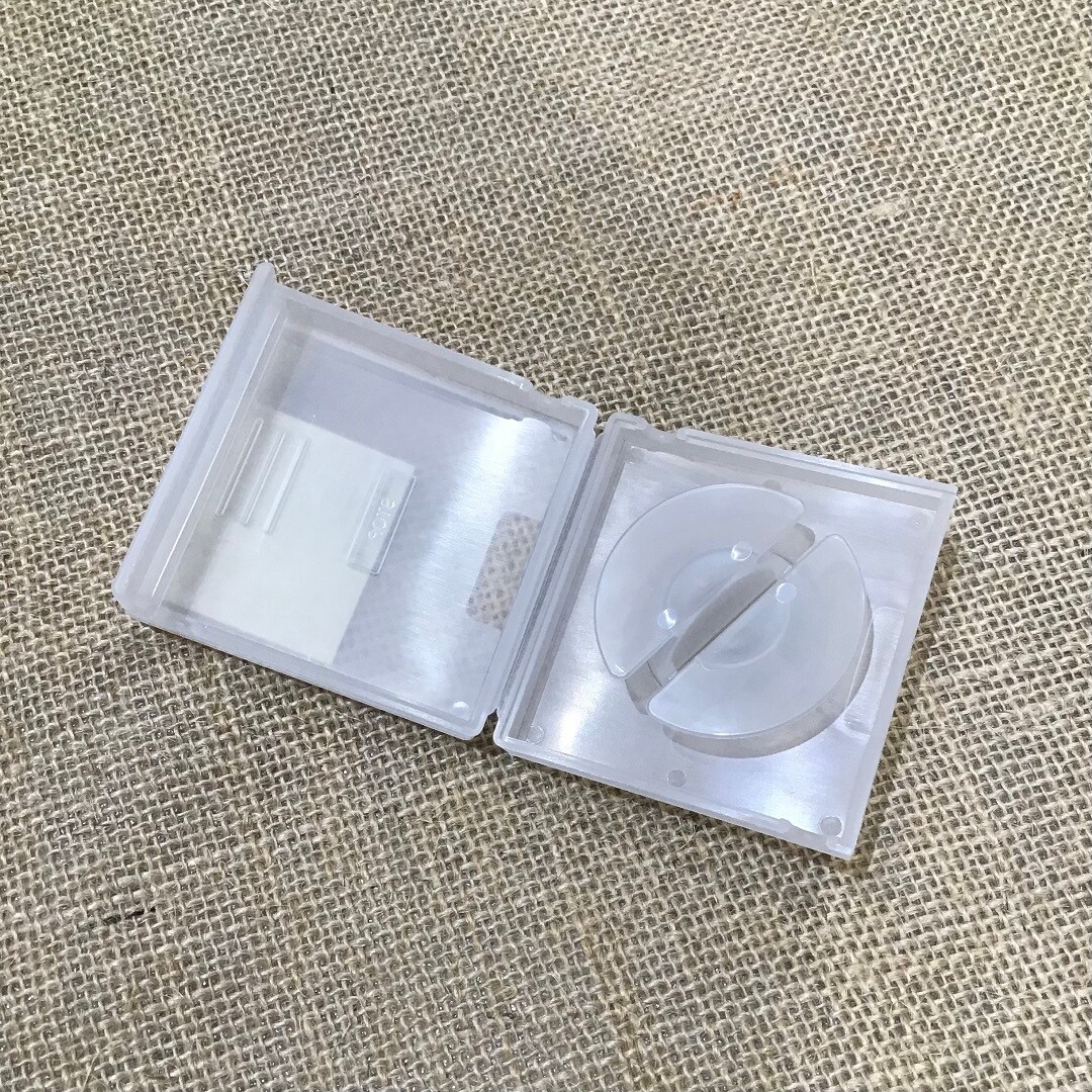 ケーブル収納の写真３
