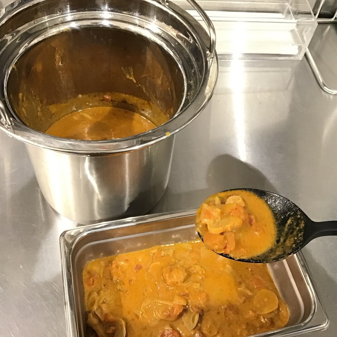 シリコン　カレー