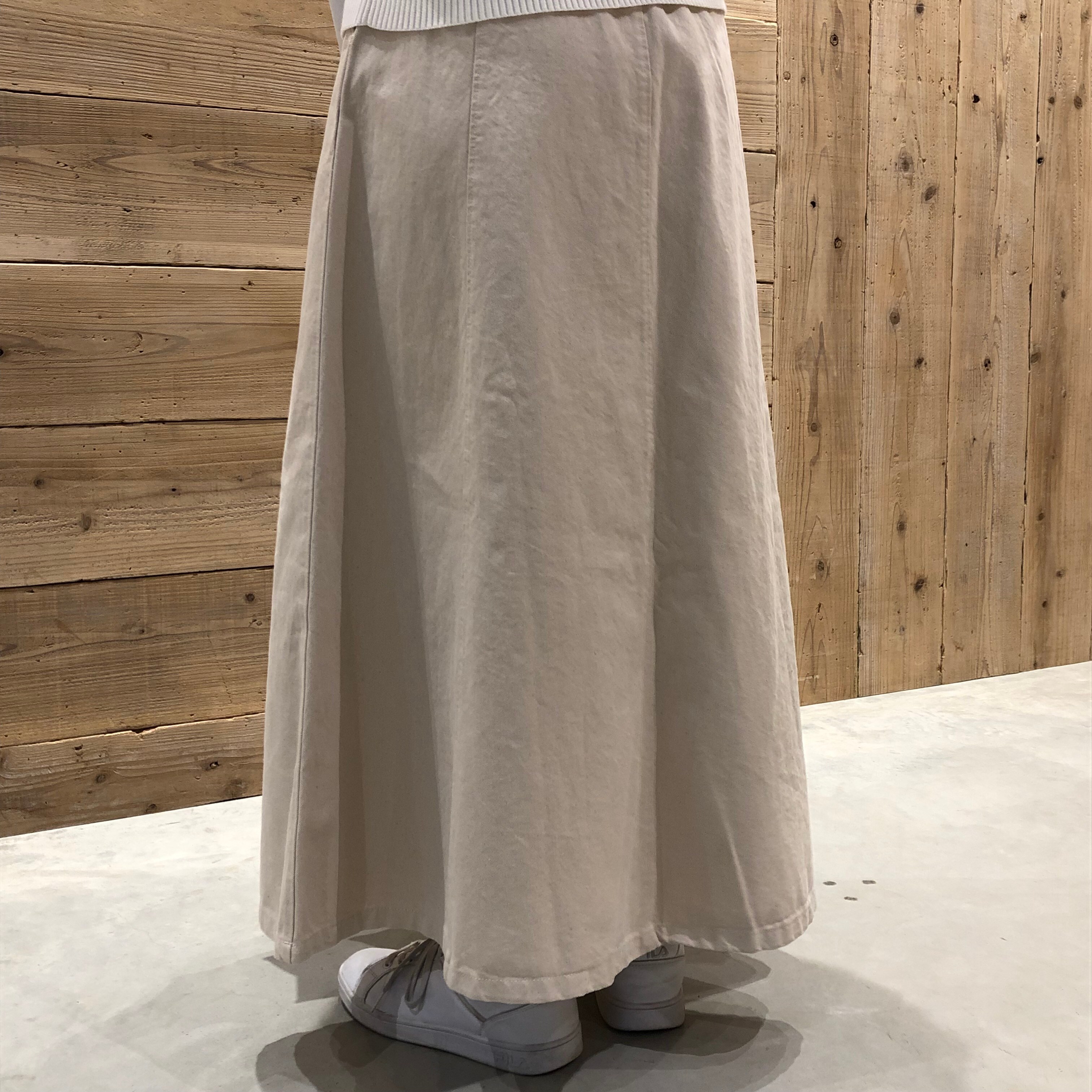 スカート