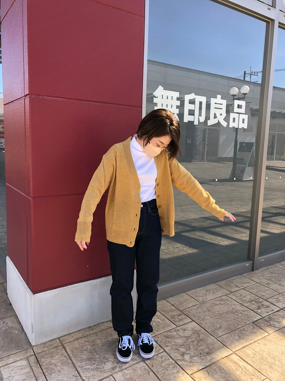 ２